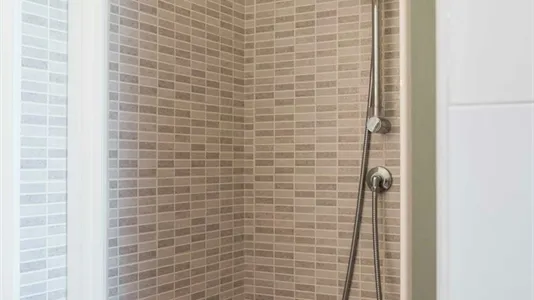 Rooms in Turin - photo 9