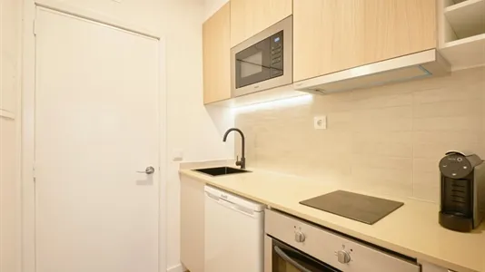 Apartments in Location is not specified - photo 6