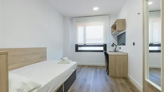 Rooms in Madrid Moncloa-Aravaca - photo 7