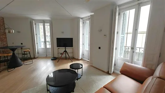 Apartments in Madrid Centro - photo 2