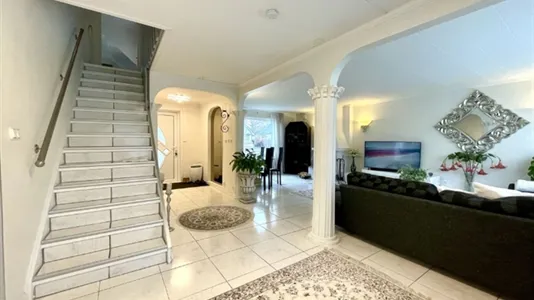 Houses in Upplands Väsby - photo 11