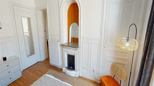 Rooms in Paris 10ème arrondissement - photo 6