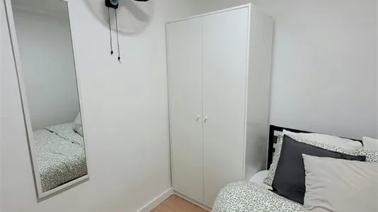 Rooms in Burjassot - photo 9