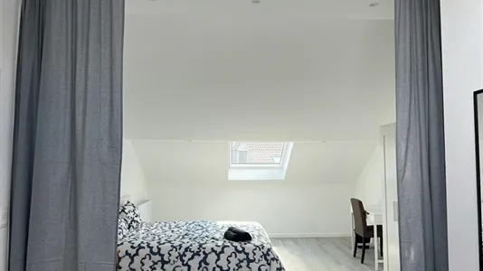 Rooms in Charleroi - photo 2