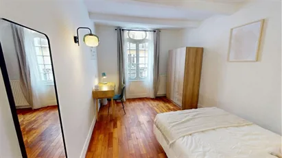 Room for rent in Paris 17ème arrondissement, Paris