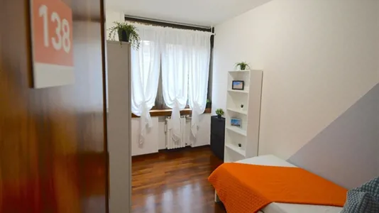 Rooms in Modena - photo 1