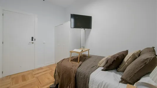 Rooms in Madrid Salamanca - photo 5