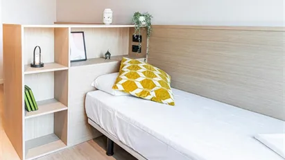 Room for rent in Cabrera de Mar, Cataluña