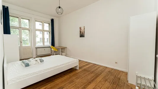 Rooms in Berlin Friedrichshain-Kreuzberg - photo 4