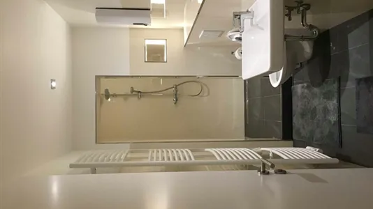 Rooms in Frankfurt Süd - photo 4