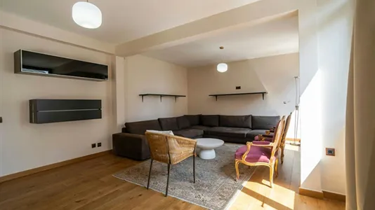 Apartments in Valencia Ciutat Vella - photo 2