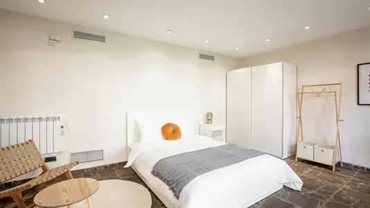 Rooms in Valencia L'Eixample - photo 2
