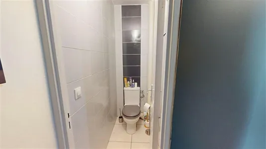 Rooms in Toulouse - photo 8