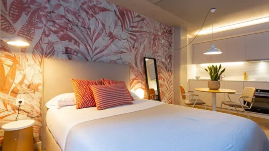 Apartments in Barcelona Eixample - photo 6