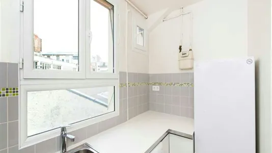 Rooms in Paris 10ème arrondissement - photo 10