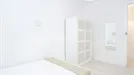 Room for rent, Madrid Centro, Madrid, &lt;span class=&quot;blurred street&quot; onclick=&quot;ProcessAdRequest(9292381)&quot;&gt;&lt;span class=&quot;hint&quot;&gt;See streetname&lt;/span&gt;[xxxxxxxxxxxxx]&lt;/span&gt;