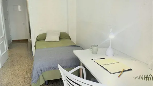 Rooms in Burjassot - photo 2
