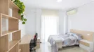 Room for rent, Elche/Elx, Comunidad Valenciana, &lt;span class=&quot;blurred street&quot; onclick=&quot;ProcessAdRequest(13519131)&quot;&gt;&lt;span class=&quot;hint&quot;&gt;See streetname&lt;/span&gt;[xxxxxxxxxxxxx]&lt;/span&gt;