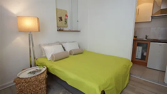 Apartments in Lyon - photo 5