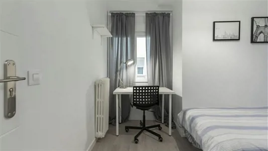 Rooms in Madrid Moncloa-Aravaca - photo 2