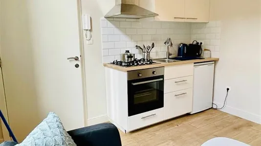 Apartments in Brussels Sint-Gillis - photo 4