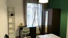 Room for rent, Madrid Salamanca, Madrid, &lt;span class=&quot;blurred street&quot; onclick=&quot;ProcessAdRequest(12704613)&quot;&gt;&lt;span class=&quot;hint&quot;&gt;See streetname&lt;/span&gt;[xxxxxxxxxxxxx]&lt;/span&gt;