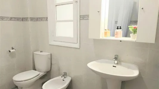 Rooms in Valencia Extramurs - photo 6