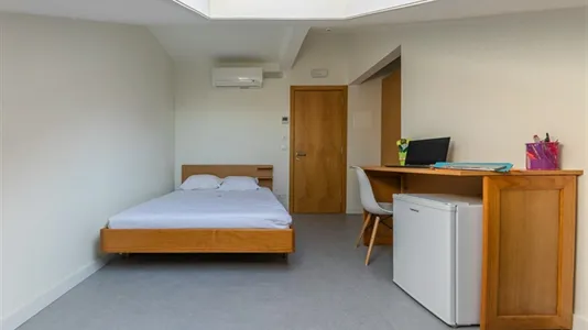 Rooms in Coimbra - photo 3