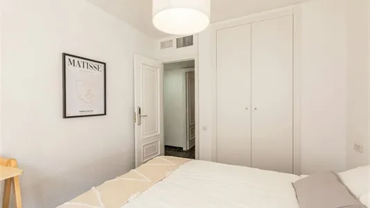 Rooms in Valencia Ciutat Vella - photo 2