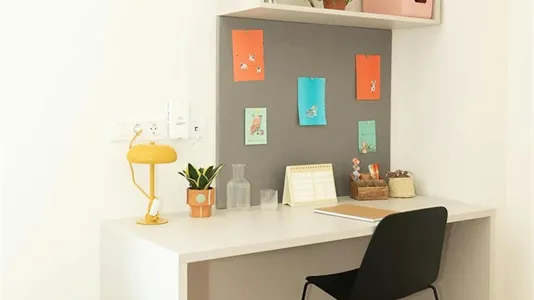 Rooms in Salamanca - photo 5