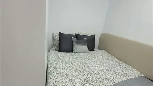 Rooms in Godelleta - photo 2