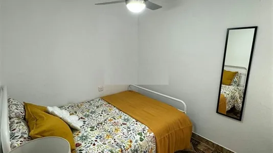 Rooms in Godelleta - photo 2