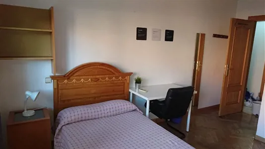 Rooms in Getafe - photo 1