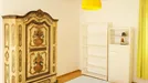Room for rent, Munich, &lt;span class=&quot;blurred street&quot; onclick=&quot;ProcessAdRequest(13045550)&quot;&gt;&lt;span class=&quot;hint&quot;&gt;See streetname&lt;/span&gt;[xxxxxxxxxxxxx]&lt;/span&gt;