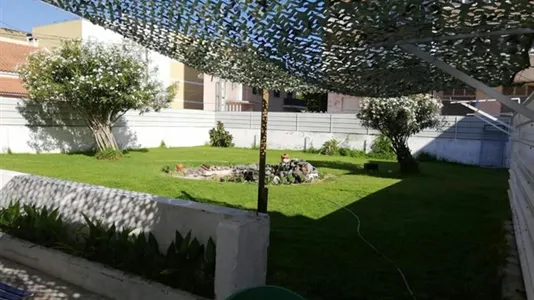 Rooms in Almada - photo 9