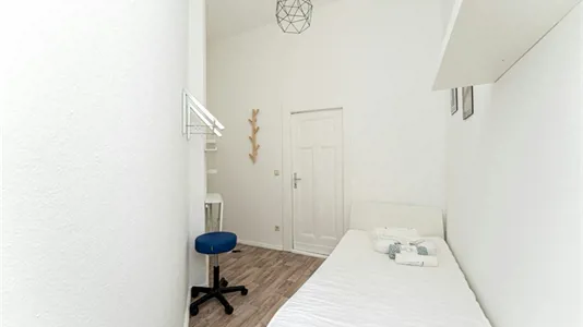 Rooms in Berlin Friedrichshain-Kreuzberg - photo 2