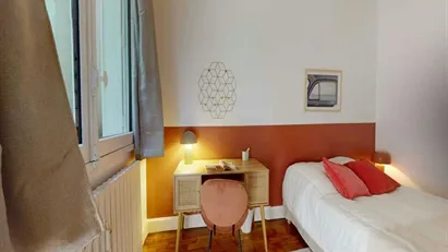 Room for rent in Paris 8ème arrondissement, Paris