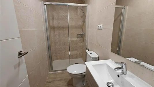 Rooms in Madrid Ciudad Lineal - photo 10