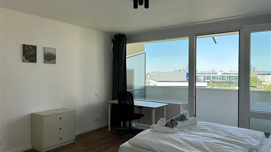 Apartments in Offenbach am Main - photo 6