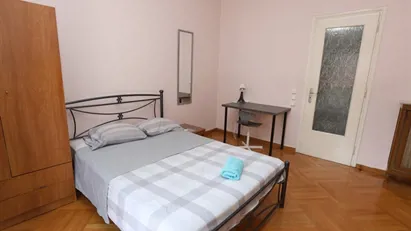 Room for rent in Athens