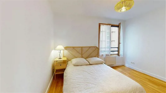 Apartments in Lyon - photo 3