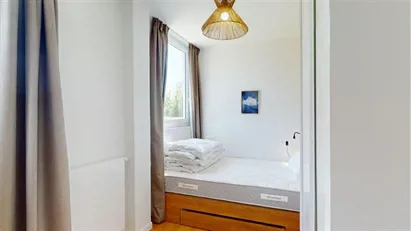 Room for rent in Nanterre, Île-de-France