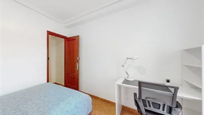 Room for rent in Castellón de la Plana/Castelló de la Plana, Comunidad Valenciana