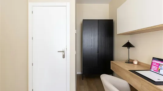 Rooms in Madrid Chamberí - photo 5