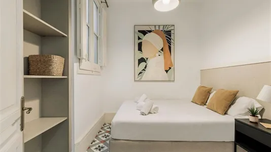 Apartments in Barcelona Eixample - photo 8