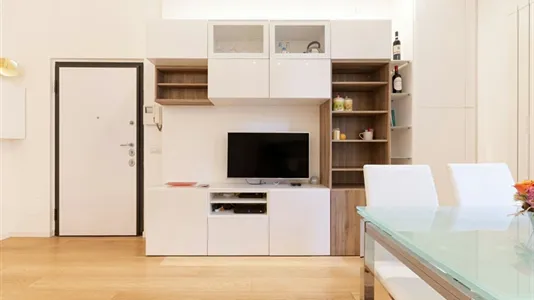 Apartments in Milano Zona 8 - Fiera, Gallaratese, Quarto Oggiaro - photo 5