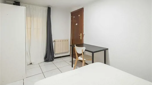 Rooms in Madrid Centro - photo 3