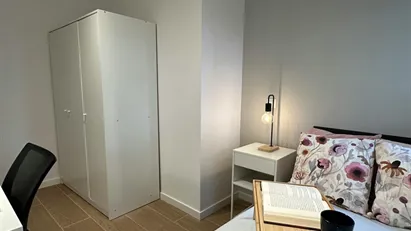 Room for rent in Madrid Carabanchel, Madrid