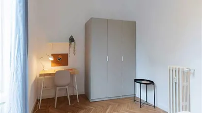 Room for rent in Milano Zona 2 - Stazione Centrale, Gorla, Turro, Greco, Crescenzago, Milan