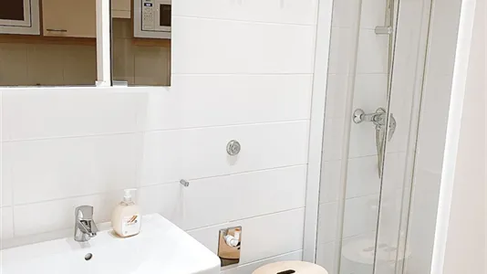 Apartments in Vienna Favoriten - photo 4